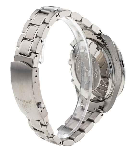 Omega Speedmaster Date 323.30.40.40.04.001 Image 3
